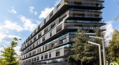 Apartment 3 rooms of 71 m² in Nanterre (92000)