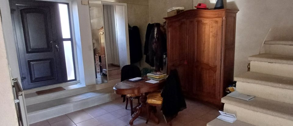 Maison 5 pièces de 130 m² à Nîmes (30000)