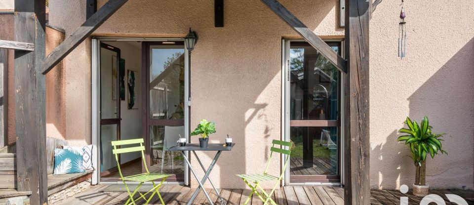 Maison 4 pièces de 75 m² à Le Pont-de-Claix (38800)