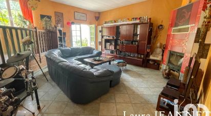 House 7 rooms of 197 m² in Courdimanche (95800)