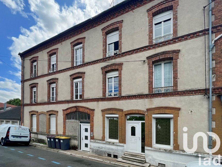 Building in Souppes-sur-Loing (77460) of 410 m²