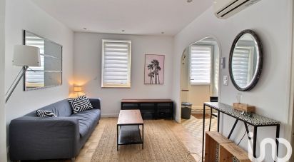 Appartement 3 pièces de 40 m² à Marseille (13009)