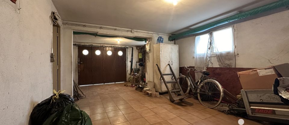 House 5 rooms of 88 m² in Saint-Julien-du-Sault (89330)