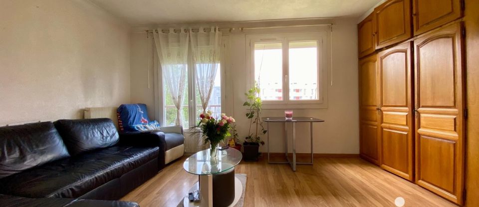 Apartment 3 rooms of 57 m² in Le Plessis-Bouchard (95130)