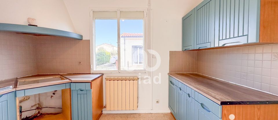 Maison 5 pièces de 91 m² à Rodilhan (30230)