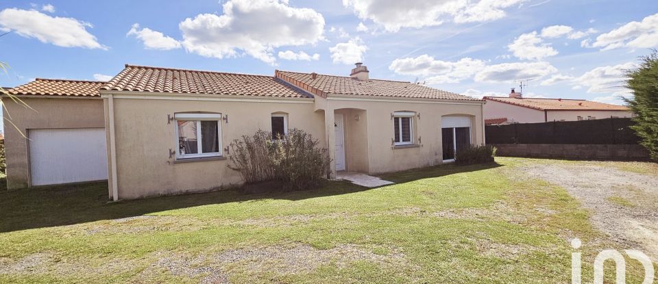 Maison traditionnelle 5 pièces de 102 m² à Sèvremoine (49230)