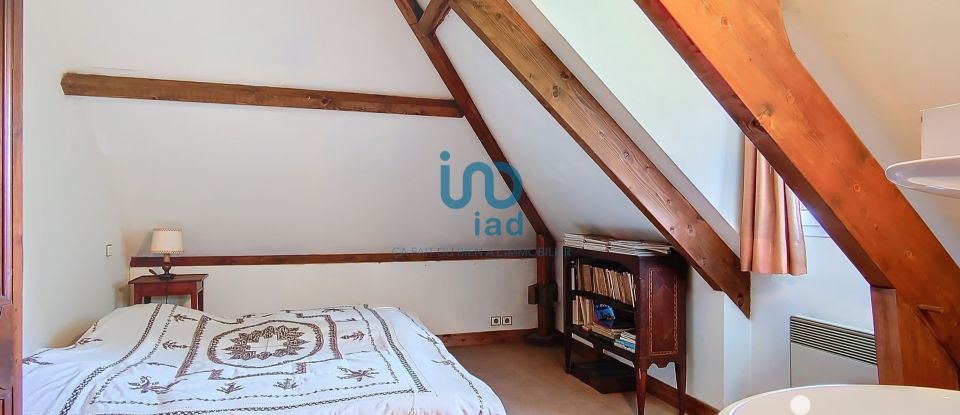 House 8 rooms of 240 m² in Lumigny-Nesles-Ormeaux (77540)