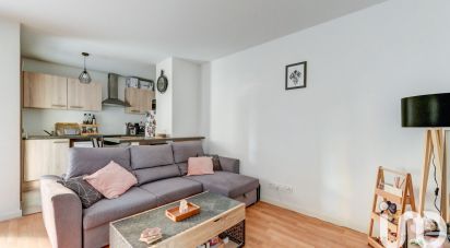 Studio 1 room of 38 m² in Lyon (69008)