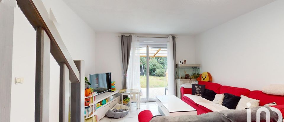 Duplex 3 rooms of 61 m² in La Salvetat-Saint-Gilles (31880)