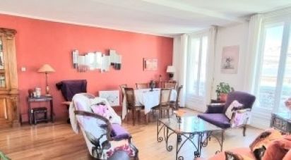 Apartment 4 rooms of 178 m² in Saint-Étienne (42000)