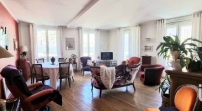 Apartment 4 rooms of 178 m² in Saint-Étienne (42000)