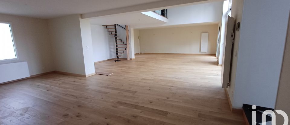 Maison 7 pièces de 198 m² à L'Habit (27220)