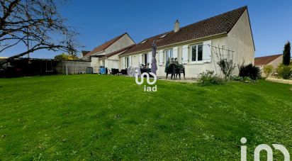 House 7 rooms of 111 m² in Thorigny-sur-Oreuse (89260)