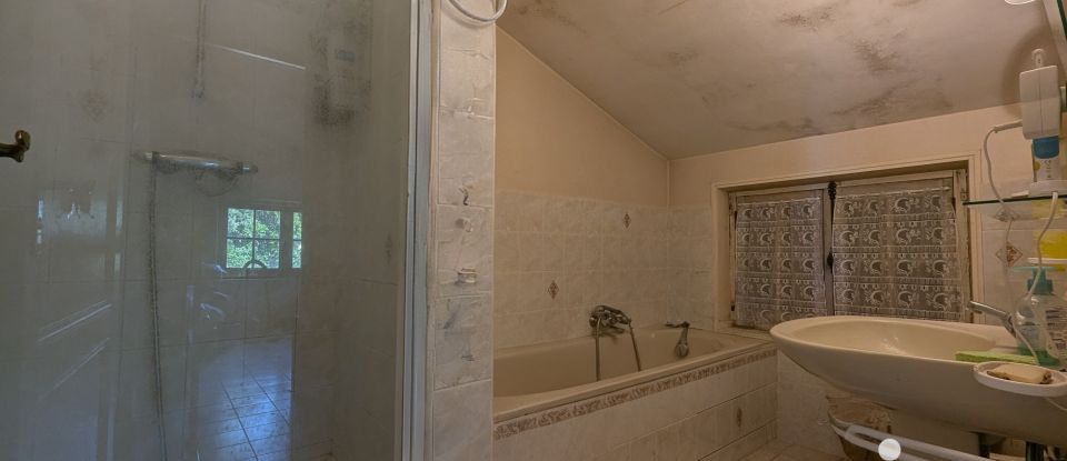 Maison de ville 6 pièces de 117 m² à Ambarès-et-Lagrave (33440)