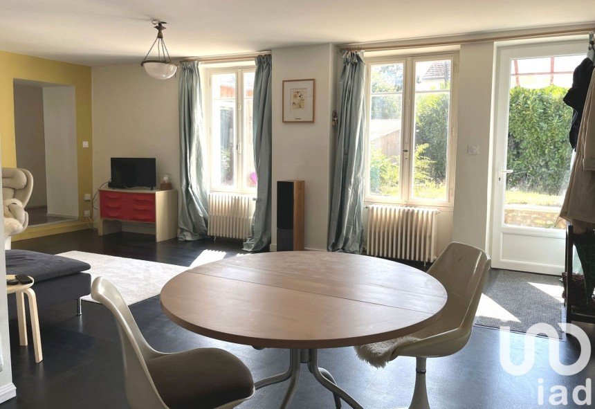 Maison 5 pièces de 131 m² à Poitiers (86000)