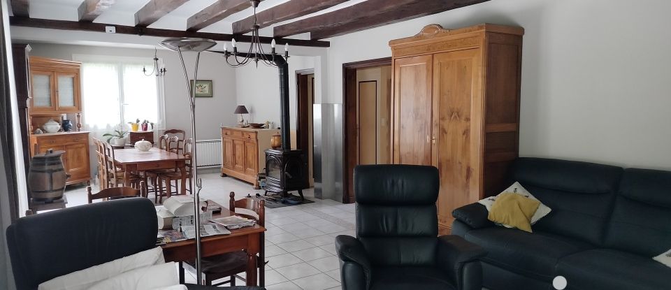 Traditional house 9 rooms of 189 m² in Rochecorbon (37210)