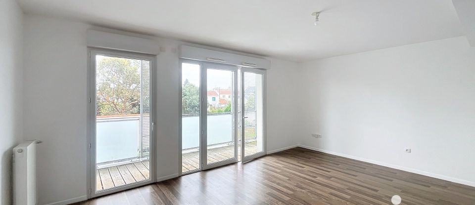 Apartment 3 rooms of 66 m² in Saint-Herblain (44800)