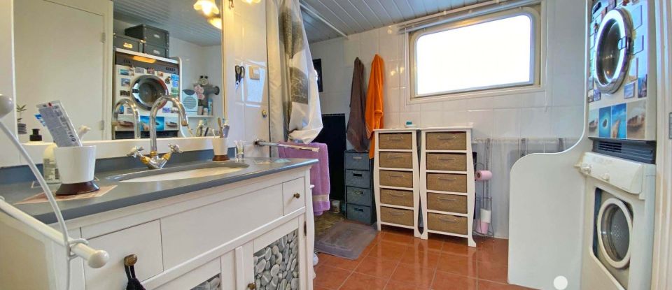 House boat 3 rooms of 80 m² in Mantes-la-Jolie (78200)