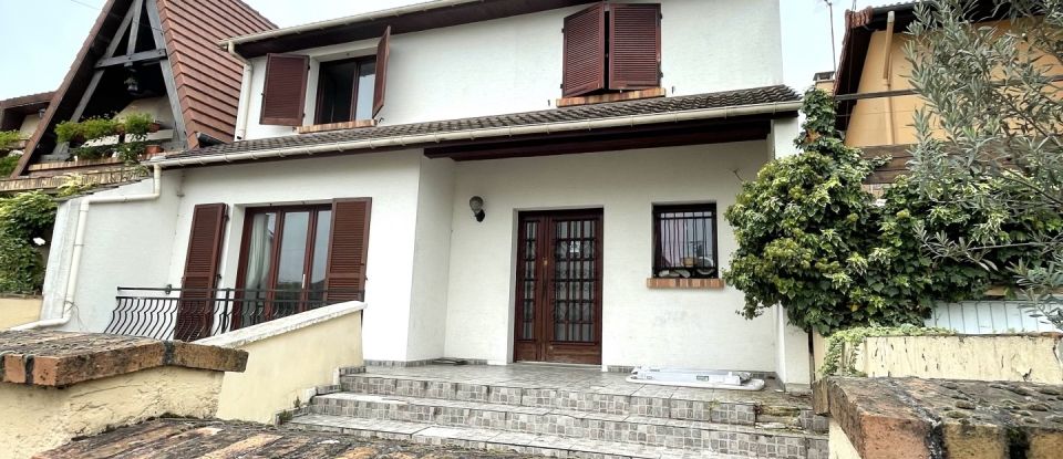 House 6 rooms of 137 m² in Livry-Gargan (93190)