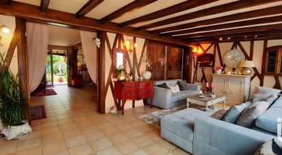 Traditional house 5 rooms of 137 m² in Montauban (82000)