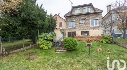 Traditional house 5 rooms of 112 m² in Savigny-sur-Orge (91600)