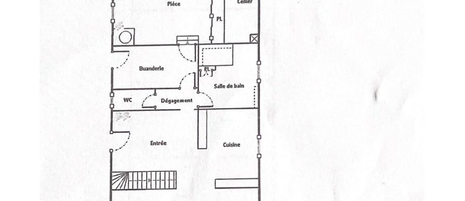 Maison 6 pièces de 185 m² à Hattencourt (80700)