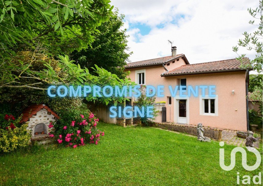 Maison de campagne 5 pièces de 145 m² à Estrablin (38780)