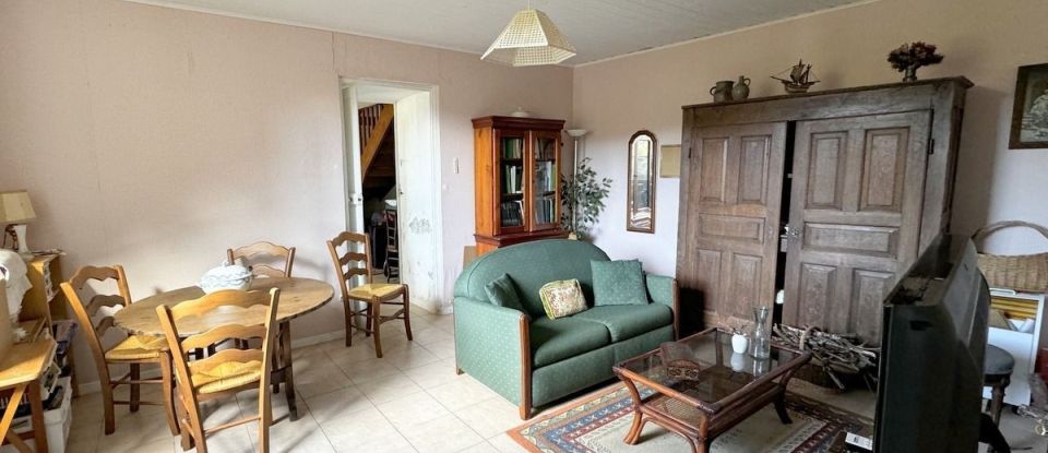 House 5 rooms of 115 m² in Rochetaillée (52210)