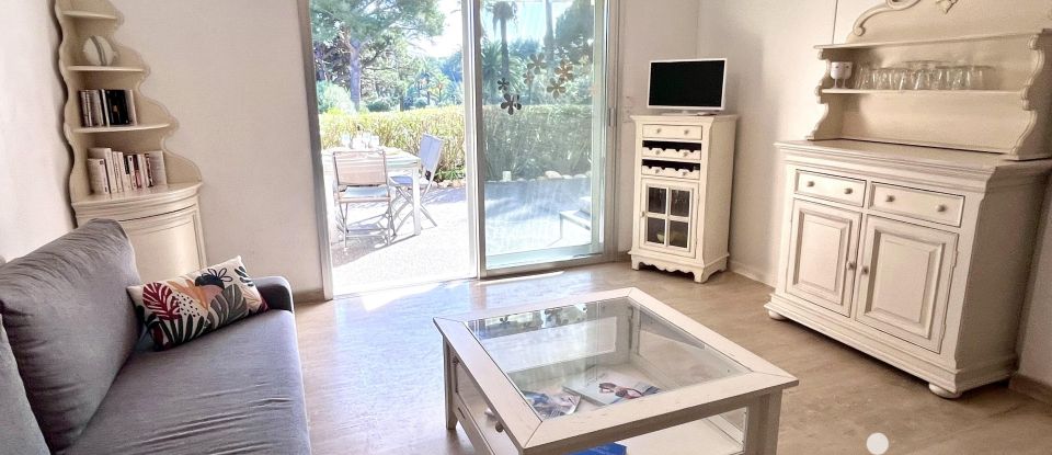 Appartement 2 pièces de 51 m² à Cavalaire-sur-Mer (83240)