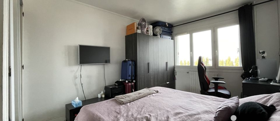 Appartement 4 pièces de 84 m² à Pantin (93500)