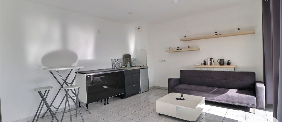 Appartement 4 pièces de 70 m² à Marseille (13003)