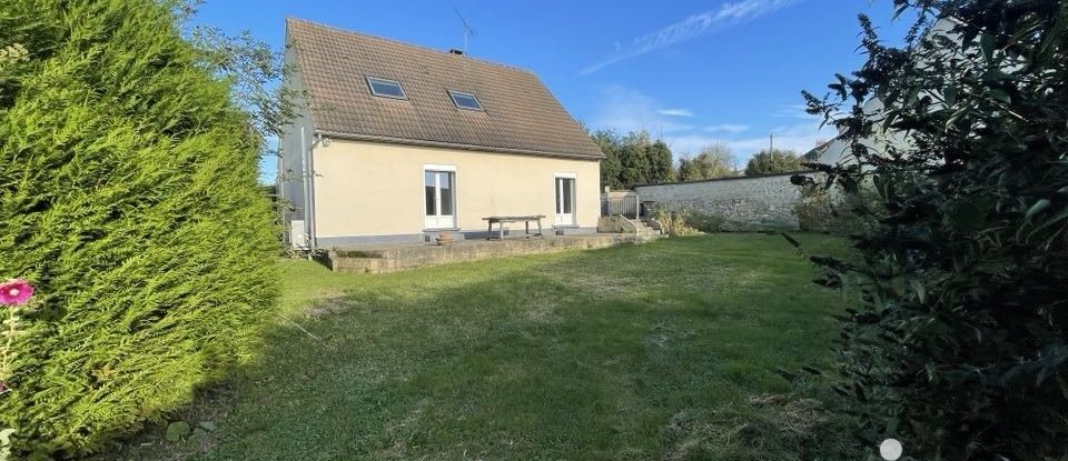 Village house 5 rooms of 140 m² in Estrées-Saint-Denis (60190)