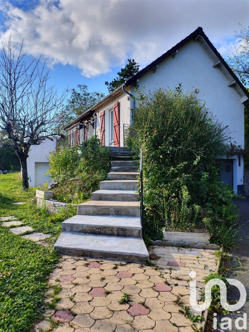 Traditional house 4 rooms of 96 m² in Boulancourt (77760)