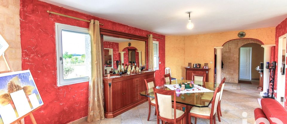 Maison 5 pièces de 145 m² à Lagor (64150)