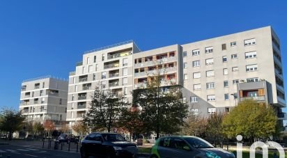 Apartment 3 rooms of 69 m² in Aubervilliers (93300)