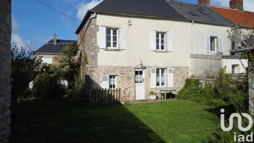 Village house 3 rooms of 69 m² in Terre-et-Marais (50500)