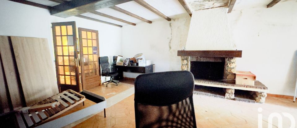 Barn conversion 8 rooms of 325 m² in Nemours (77140)