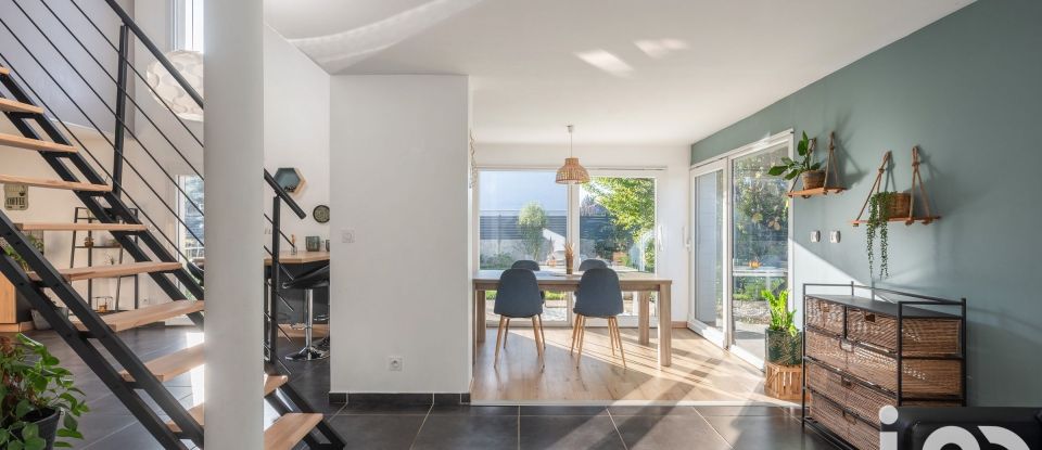 Maison 5 pièces de 140 m² à Coublevie (38500)