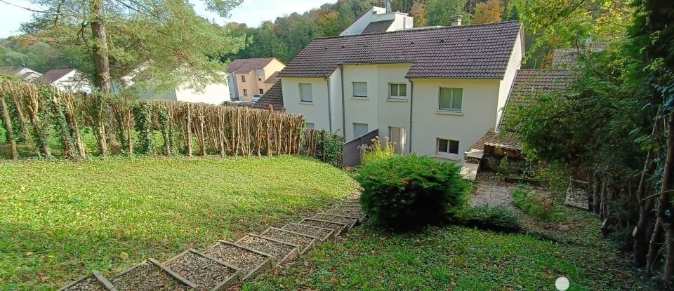 House 4 rooms of 80 m² in Bourbonne-les-Bains (52400)