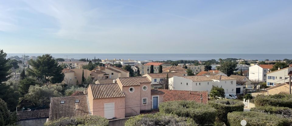 Apartment 3 rooms of 67 m² in Bandol (83150)