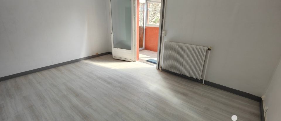 Maison 3 pièces de 70 m² à Bédarieux (34600)