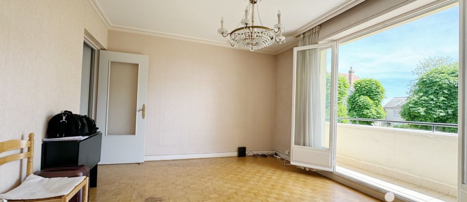 Apartment 3 rooms of 60 m² in Villejuif (94800)