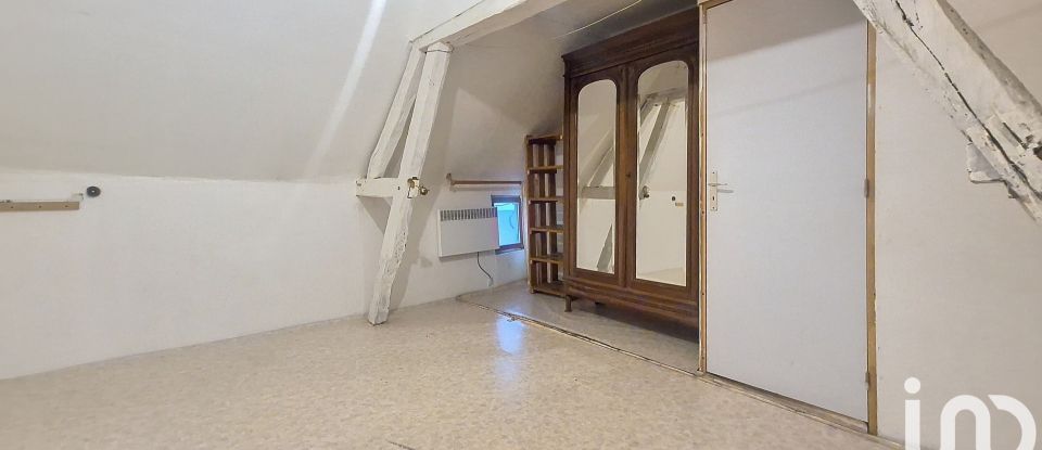 Town house 4 rooms of 57 m² in Tonnerre (89700)