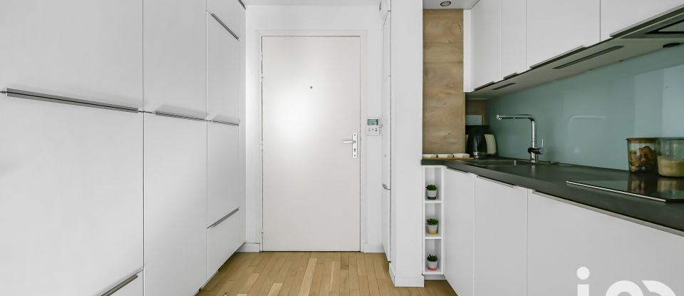 Appartement 2 pièces de 34 m² à Paris (75015)