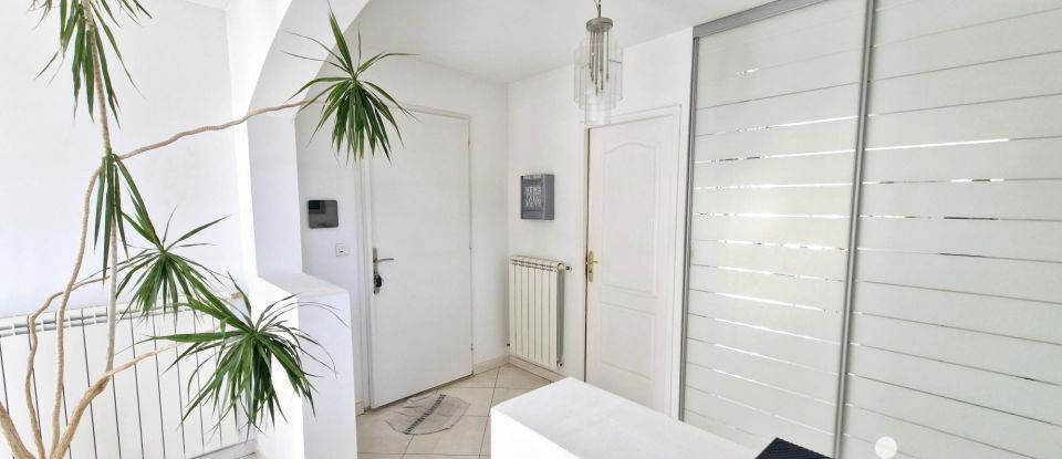 Traditional house 5 rooms of 161 m² in Béziers (34500)