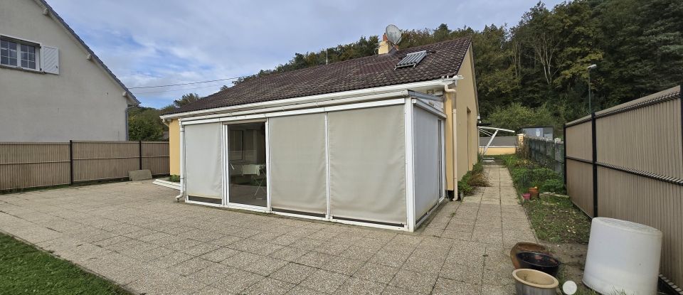 Maison 5 pièces de 89 m² à Verneuil-en-Halatte (60550)