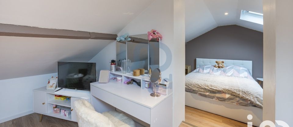 Maison 6 pièces de 108 m² à Chevilly-Larue (94550)