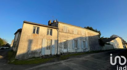 Maison 12 pièces de 315 m² à Voissay (17400)