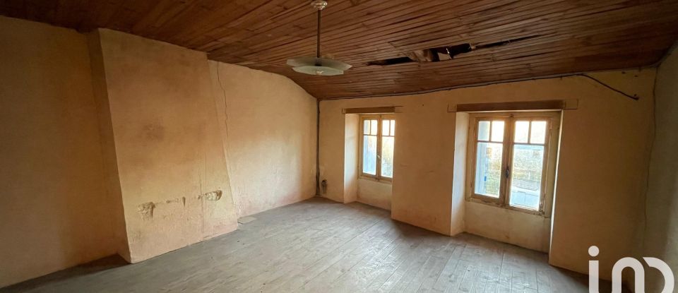 House 12 rooms of 315 m² in Voissay (17400)