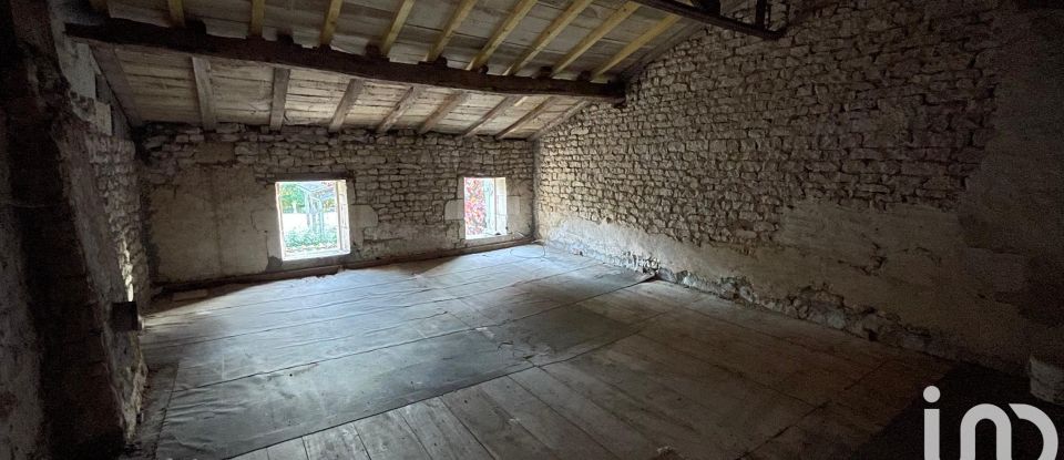 Maison 12 pièces de 315 m² à Voissay (17400)